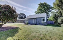 779 WASHINGTON St, Woodland, WA 98674