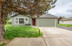 4455 LIVE OAK St, SweetHome, OR 97386
