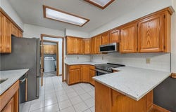 19 Lockerbie  DR, Bella Vista, AR 72715