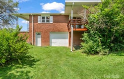 40 Country View Lane, Hendersonville, NC 28792