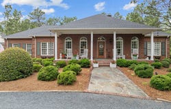 155 Mckenzie Road E, Pinehurst, NC 28374