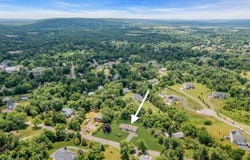 212 S Branch Rd, Hillsborough Twp., NJ 08844-3351