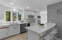 12 Kenmore Way, Lincoln, RI 02865