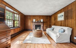 5 Villa Lane, Peabody, MA 01960