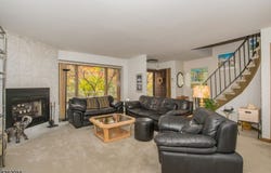 900 Valley Rd CG002, Clifton City, NJ 07013