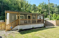 339 Ky State Rt 172, Staffordsville, KY 41256