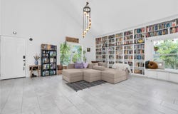 1111 MELROSE AVENUE S, ST PETERSBURG, FL 33705