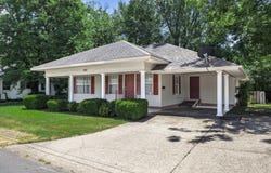 1327 Hunter Street, Arkadelphia, AR 71923