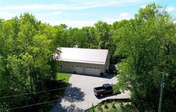 8961 70th Street NW, Annandale, MN 55302