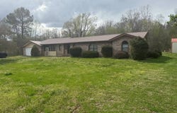 599 Levias RD, marion, KY 42064