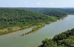 677 State Highway AA, Piedmont, MO 63957
