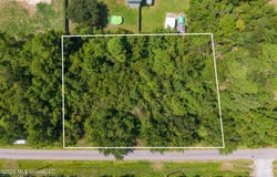 315 Sandy Street, Waveland, MS 39576