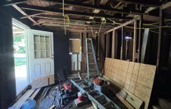 226 S Dunnegan Avenue, Bolivar, MO 65613