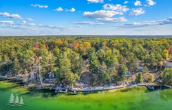 6122 Beach Road, Johannesburg, MI 49751