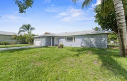 106 NW Broadview Street, Port Saint Lucie, FL 34983