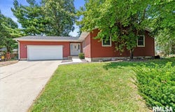 108 N ROSE Drive, Auburn, IL 62615-0000