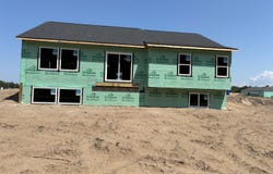 1915 Lowe Drive, Spring Lake, MI 49456