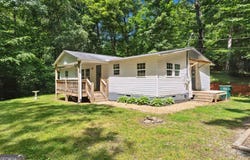 187 Angers, Dahlonega, GA 30533