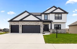 6310 W CROSSWYND Court, Edwards, IL 61528