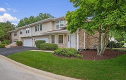920 Elderberry Circle, Naperville, IL 60563