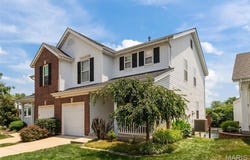 1066 Big Bend Crossing Drive, Manchester, MO 63088
