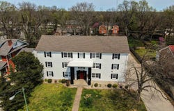 1315 E Elm Street, Springfield, MO 65802