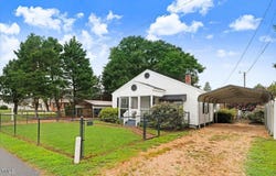 440 S Church Street, Coats, NC 27521