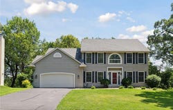 4116 N River Run, Savage, MN 55378