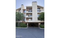 5565 Canoga Avenue, Woodland Hills, CA 91367