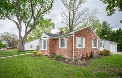 2423 Crooks Road, Royal Oak, MI 48073