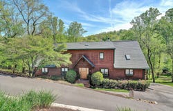 540 Lakeshore Terrace Rd, Hardy, VA 24101