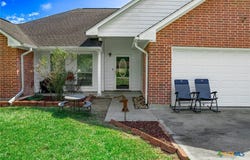 109 Sylvia Street, Victoria, TX 77904