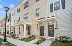 114B KING STREET, BENSALEM, PA 19020