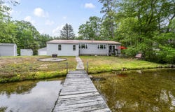 7 Kincaid Lane, Newfield, ME 04095