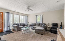 5006 Dantel, Stone Mountain, GA 30083