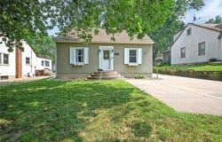 1918 Flandrau Street, Maplewood, MN 55109