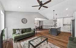 38653 Hawthorne Avenue, North Branch, MN 55056