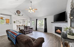 2 Leawood Place, Bella Vista, AR 72715