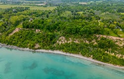 13600 N Lake Shore Dr, Mequon, WI 53092