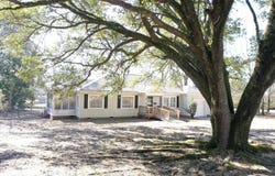 401 E Ivy St., Ellisville, MS 39437