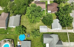 2449 Lark Avenue, Lima, OH 45801