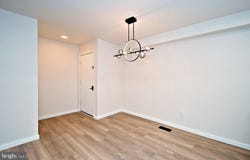 207 STOCKTON COURT, NORTH WALES, PA 19454
