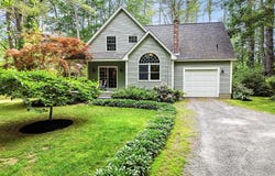2 Falling Pines Lane, Readfield, ME 04355