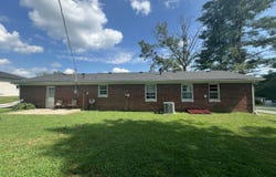 220 Forrest Drive, Lawrenceburg, KY 40342
