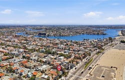 5267 E Ocean Boulevard, Long Beach, CA 90803