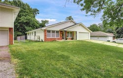 602 W 101 Street, Kansas City, MO 64114