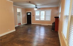 622 E Cedar Street, Seguin, TX 78155