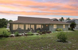 1812 NEW BEDFORD DRIVE, SUN CITY CENTER, FL 33573