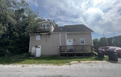 513 S Rawlings Street, Carbondale, IL 62901