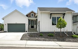 4855 Saddle Iron Road, Castle Rock, CO 80104